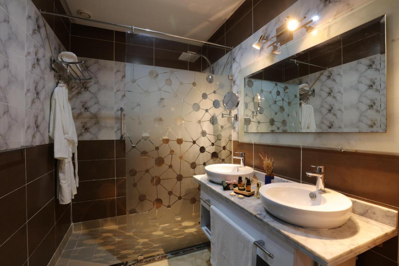 Silver Suites Hotel & Spa Casablanca Exterior photo